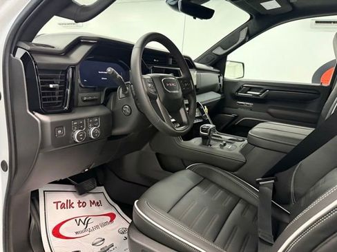 New 2026 GMC Sierra 1500 AT4X AWD/4WD image 9