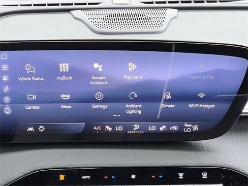 New 2025 Buick Enclave Preferred w/ Power Package image 22