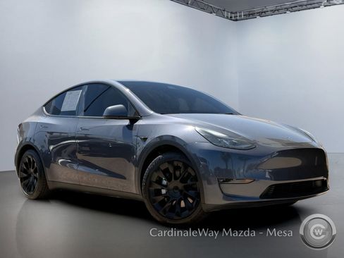 Used 2023 Tesla Model Y 2WD image 2
