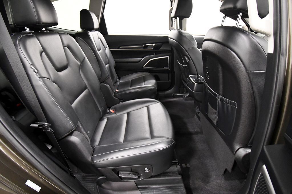 Certified 2025 Kia Telluride S AWD/4WD image 17