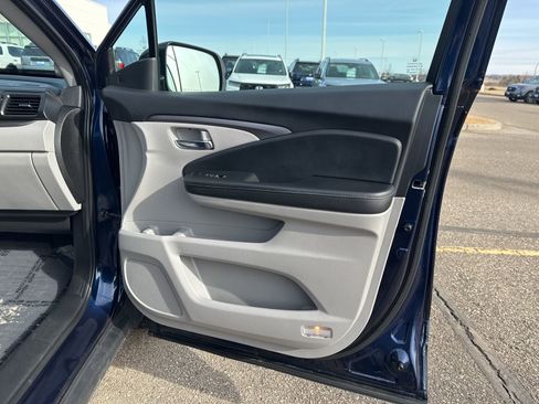 Used 2021 Honda Ridgeline RTL-E image 38