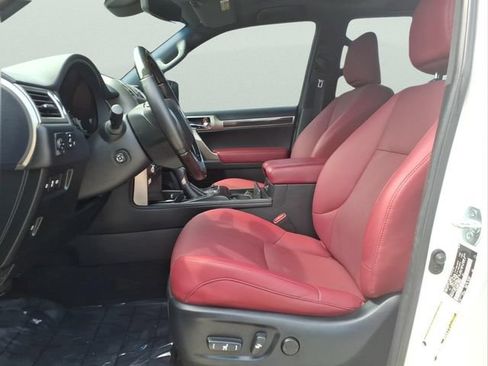 Used 2020 Lexus GX 460 Premium w/ Premium Package AWD/4WD image 23