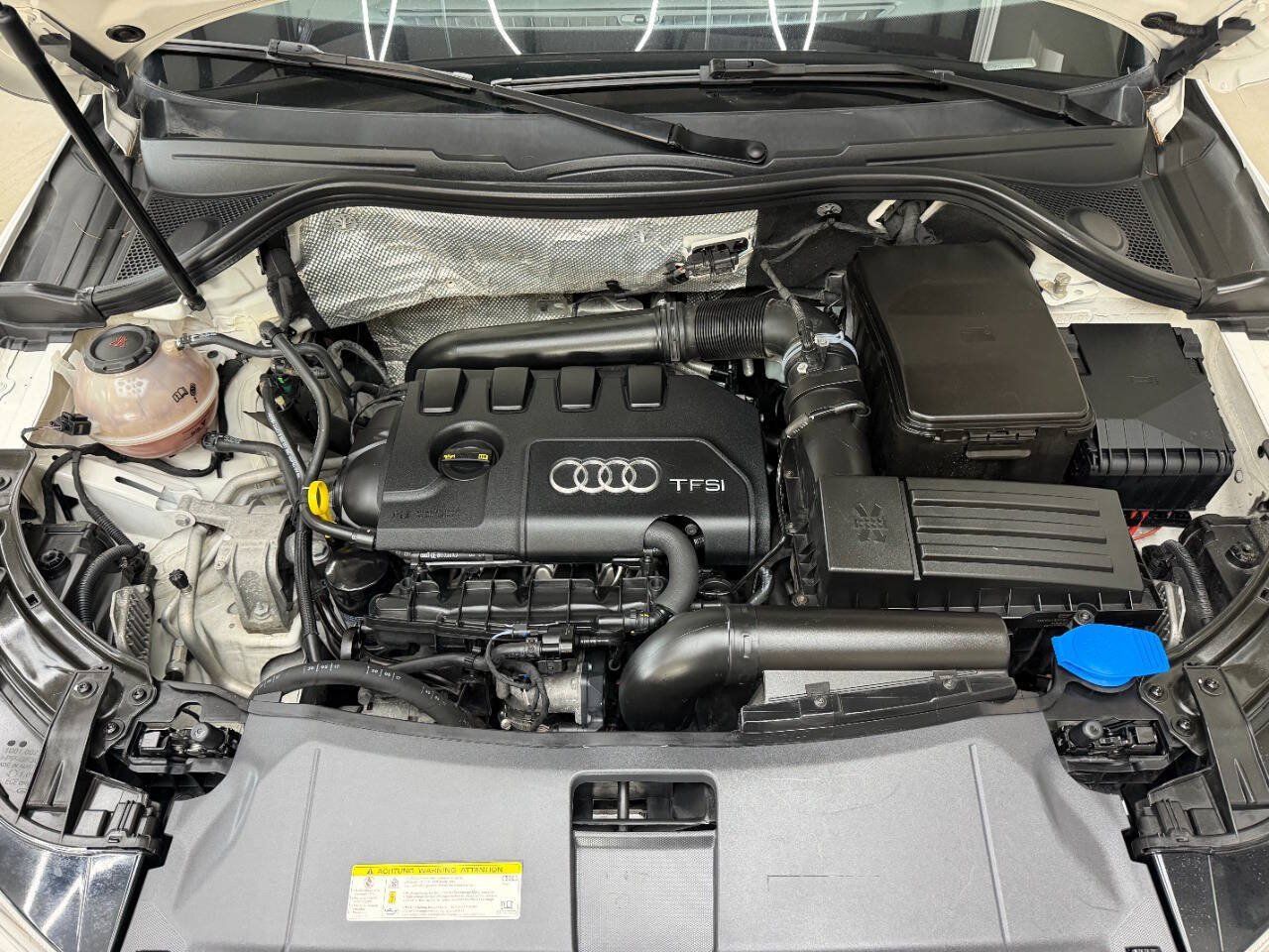 Used 2018 Audi Q3 2.0T Premium w/ Convenience Package FWD image 7