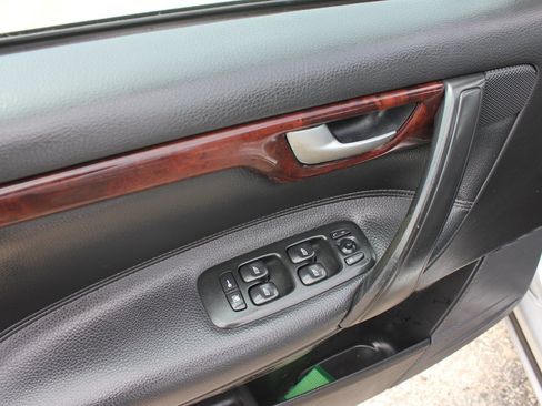Used 2006 Volvo S60 2.5T FWD image 26