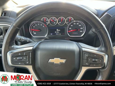 Used 2021 Chevrolet Silverado 2500 LT w/ Convenience Package image 18