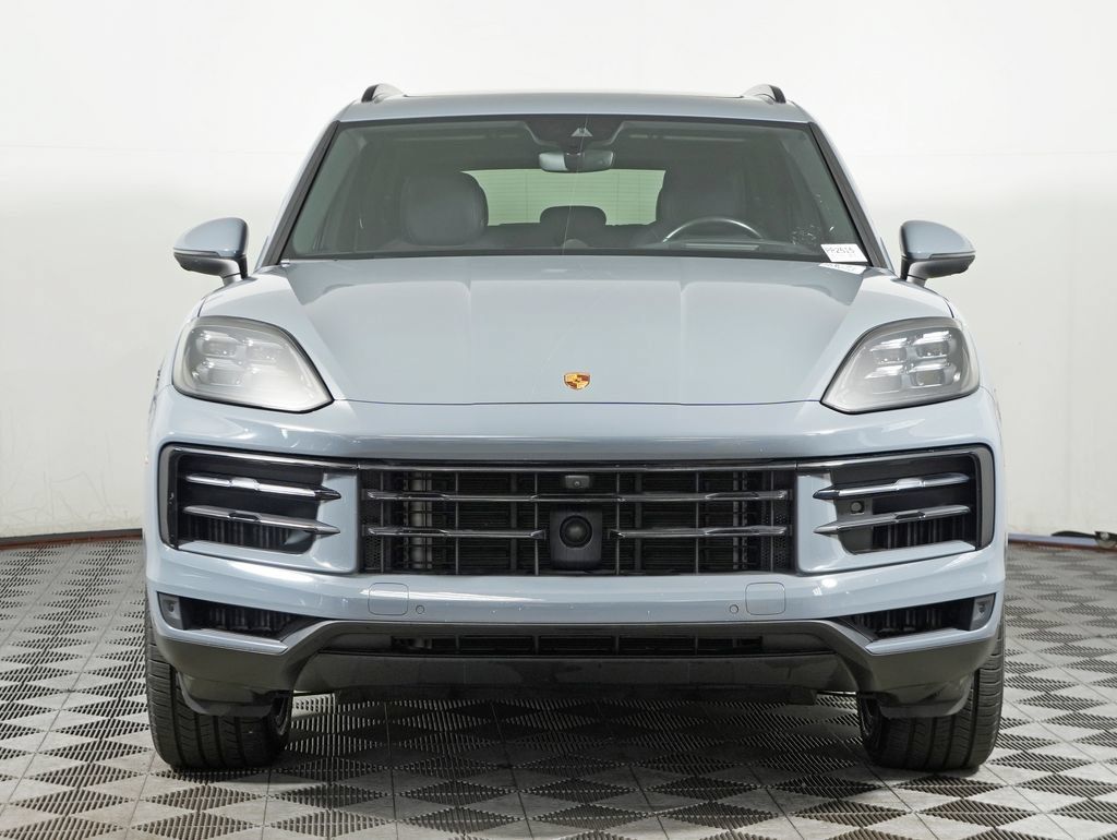 Certified 2024 Porsche Cayenne AWD/4WD image 10