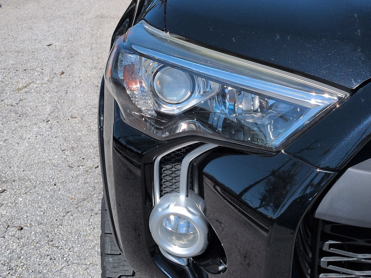 Used 2017 Toyota 4Runner SR5 Premium RWD image 10