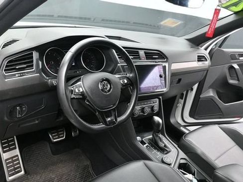 Used 2021 Volkswagen Tiguan SE R-Line AWD/4WD image 22
