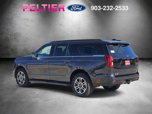 New 2025 Ford Expedition Max Active image 3