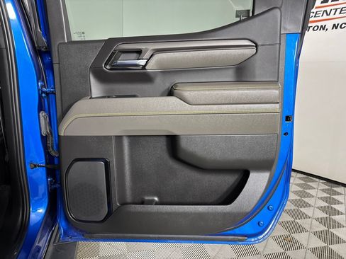 Used 2022 Chevrolet Silverado 1500 ZR2 AWD/4WD image 30
