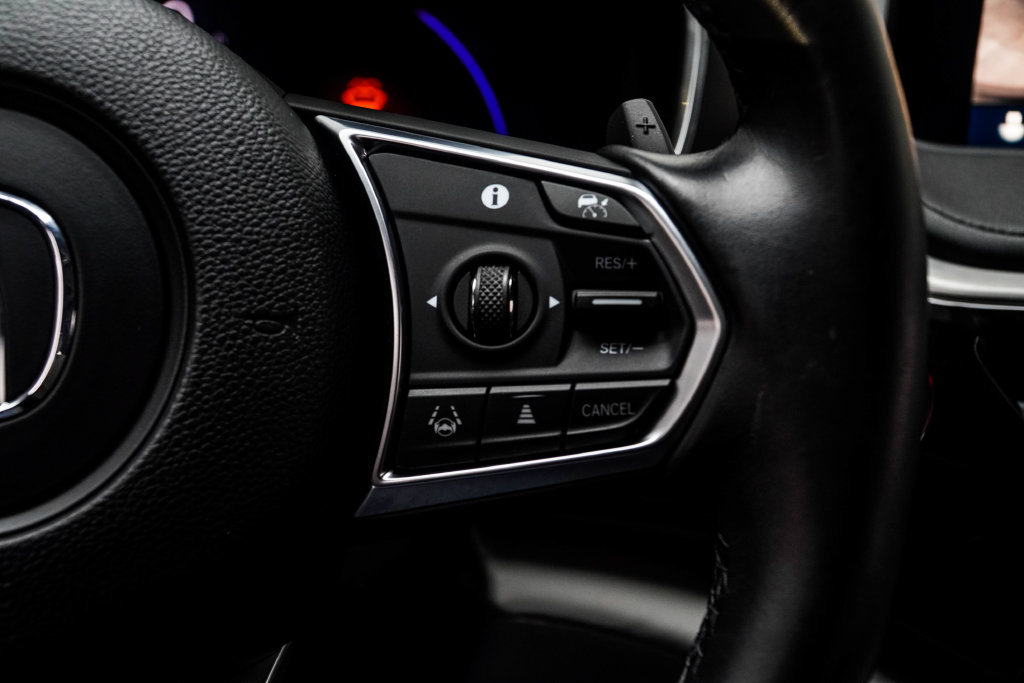Used 2024 Acura MDX w/ Technology Package FWD image 32