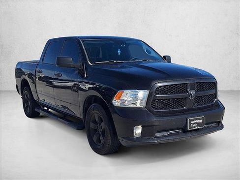 Used 2018 RAM 1500 Express image 3