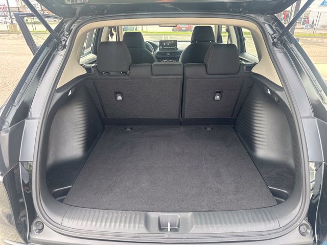 Certified 2023 Honda HR-V LX image 12