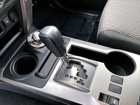 Used 2022 Toyota 4Runner SR5 image 15