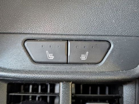 Used 2026 Chevrolet Equinox RS w/ Convenience Package III FWD image 31