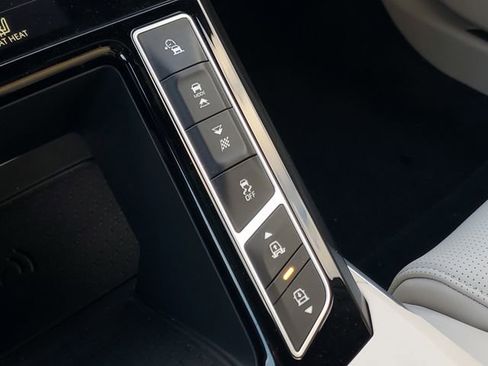 New 2024 Jaguar I-PACE R-Dynamic HSE AWD/4WD image 35