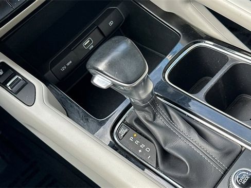 Used 2021 Kia Telluride S image 24