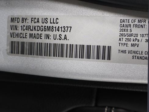 Used 2021 Jeep Grand Cherokee L Overland w/ Luxury Tech Group IV image 58