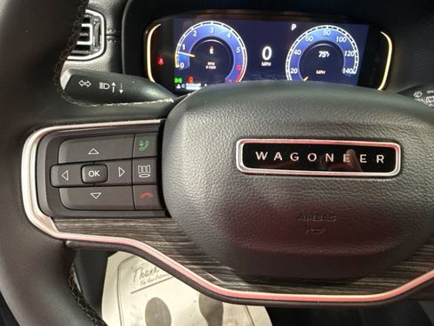 Used 2024 Jeep Wagoneer L Series II w/ Flexible Seating Group AWD/4WD image 42