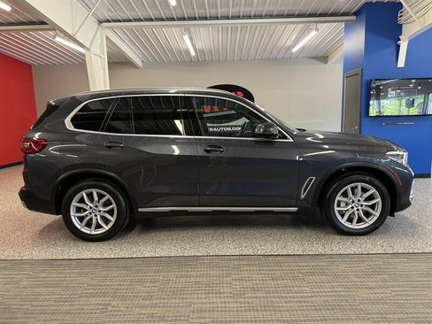 Used 2019 BMW X5 xDrive40i w/ Convenience Package AWD/4WD image 11