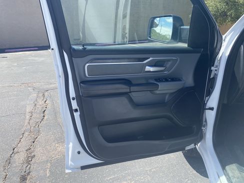 Used 2023 RAM 1500 Big Horn AWD/4WD image 7