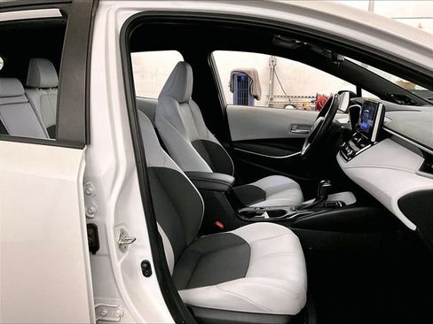 Used 2024 Toyota Corolla XSE FWD image 7
