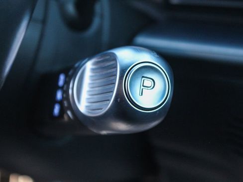 Used 2023 Hyundai Ioniq 6 SE image 22