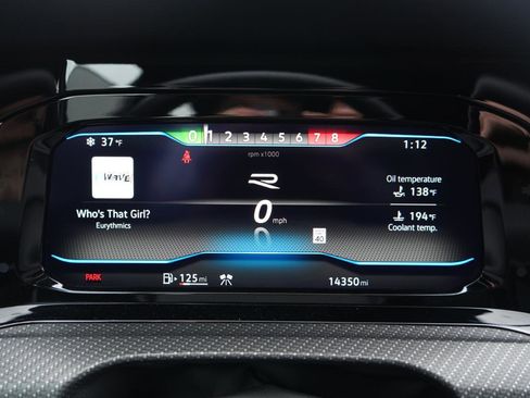 Used 2023 Volkswagen Golf R image 27