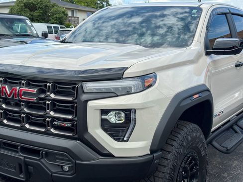 Used 2026 GMC Canyon AT4X w/ AT4X AEV Edition AWD/4WD image 7