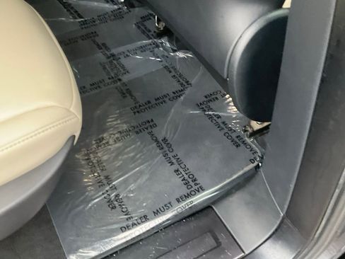 Used 2017 Tesla Model X 75D image 51