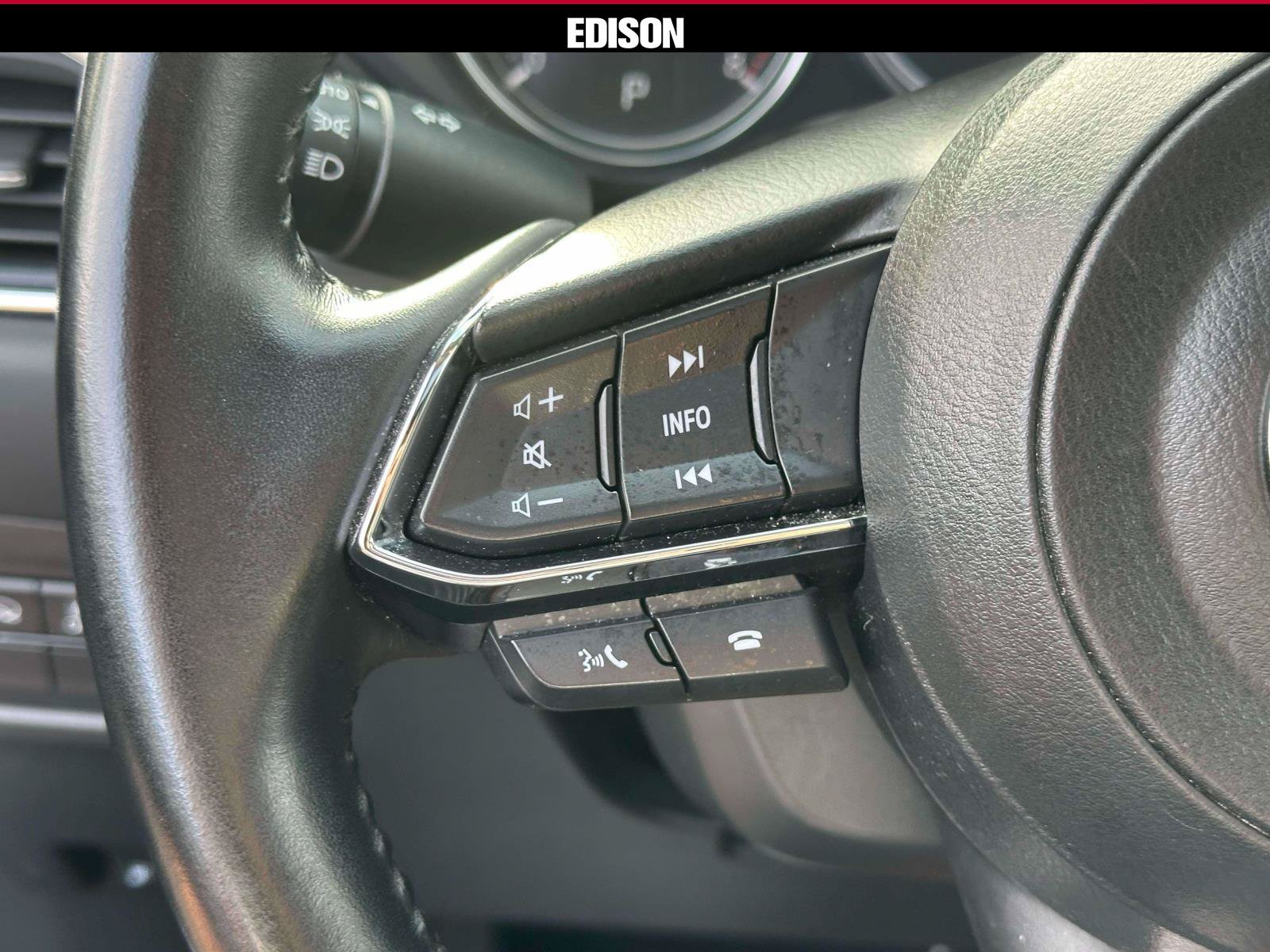 Used 2025 MAZDA CX-5 AWD 2.5 S w/ Preferred Package image 19