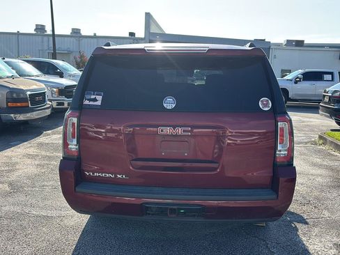 Used 2019 GMC Yukon XL SLT w/ Premium Edition RWD image 6