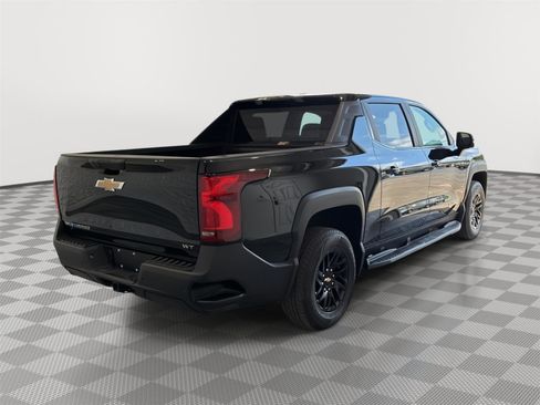 Used 2024 Chevrolet Silverado EV W/T AWD/4WD image 2