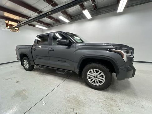 Used 2025 Toyota Tundra SR5 w/ SR5 Convenience Package image 9