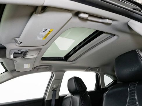 Certified 2025 Acura TLX Technology Package image 10