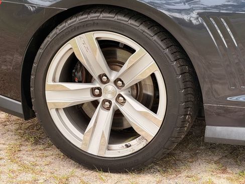 Used 2013 Chevrolet Camaro ZL1 RWD image 9
