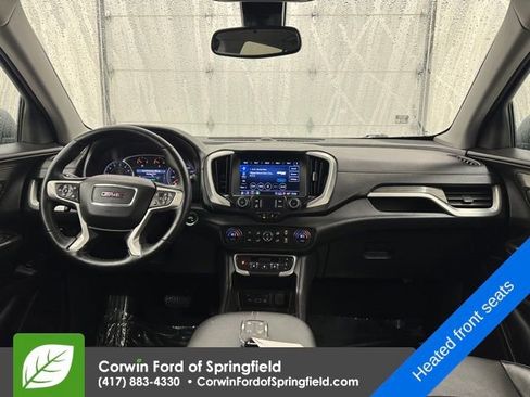 Used 2023 GMC Terrain SLT image 13