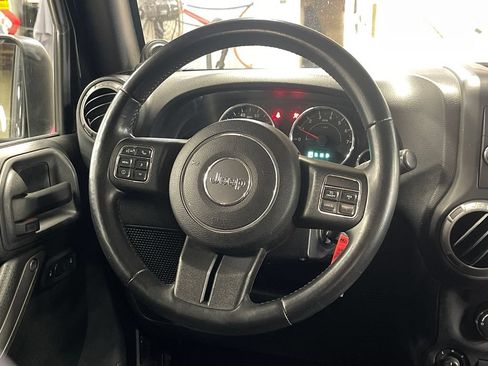 Used 2013 Jeep Wrangler Unlimited Sport AWD/4WD image 20