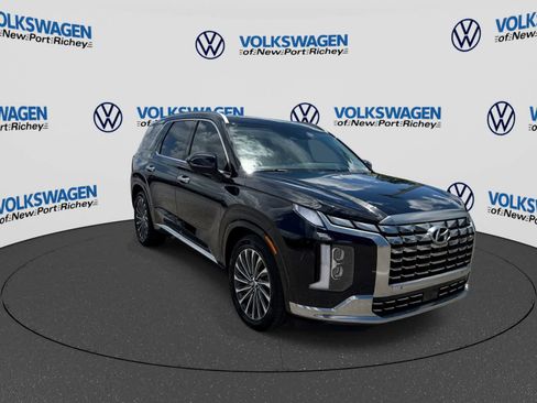 Used 2024 Hyundai Palisade Calligraphy FWD image 16
