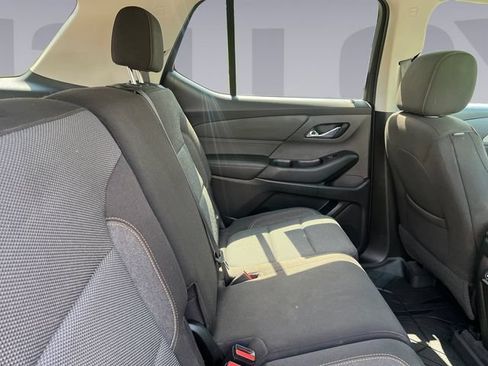 Used 2020 Chevrolet Traverse LS w/ LPO, Floor Liner Package AWD/4WD image 18