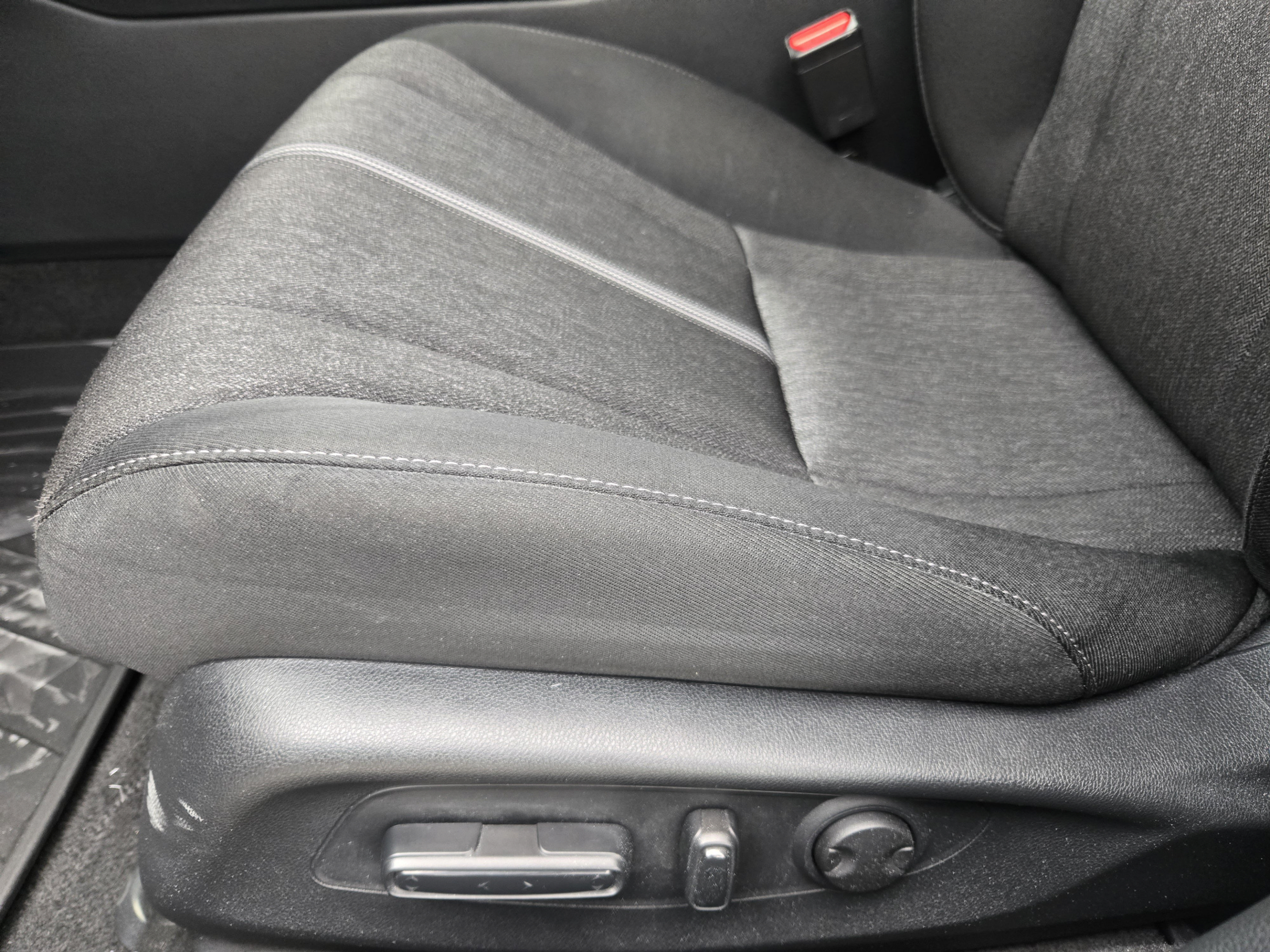 Certified 2024 Honda Accord Sport image 21