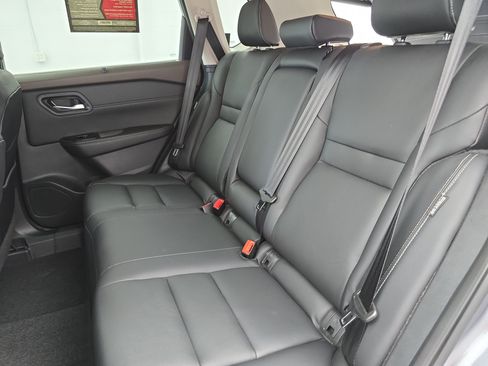 Certified 2023 Nissan Rogue SL w/ SL Premium Package AWD/4WD image 14