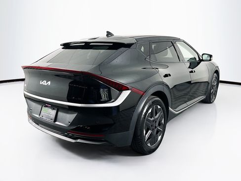 Used 2025 Kia EV6 Light RWD image 9