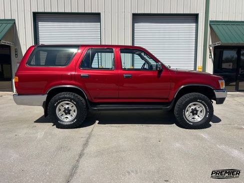 Used 1995 Toyota 4Runner SR5 image 6