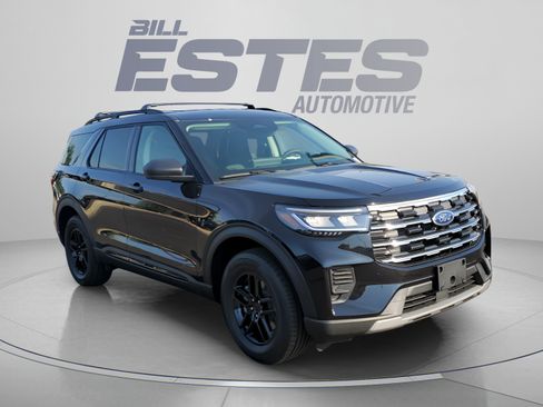 New 2026 Ford Explorer Active AWD/4WD image 5