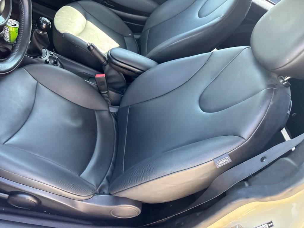 Used 2011 MINI Cooper Hardtop FWD image 11