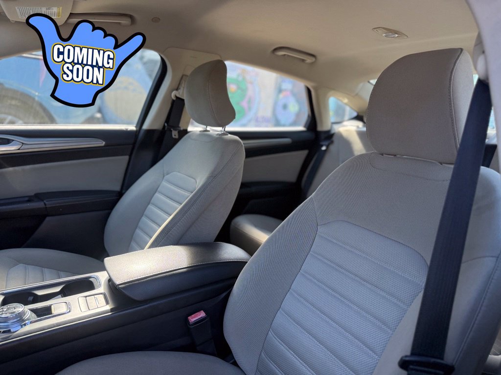 Used 2017 Ford Fusion S FWD image 12
