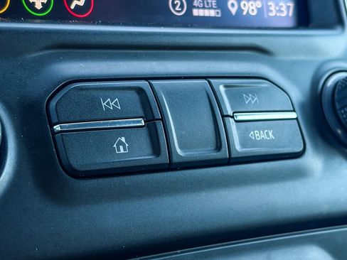 Used 2020 Chevrolet Silverado 1500 RST AWD/4WD image 29