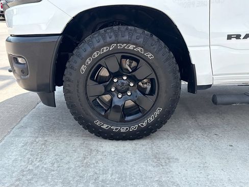 Used 2025 RAM 1500 Warlock AWD/4WD image 33