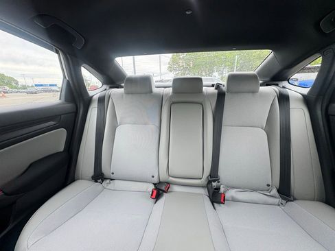 Used 2025 Honda Civic Sport image 12